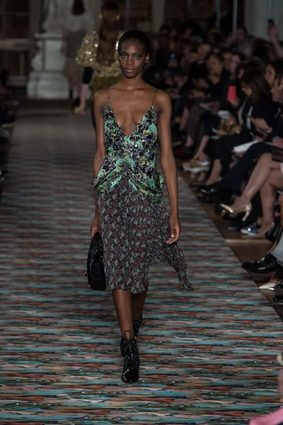 Look 49